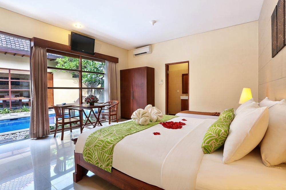The Vie Villa Legian Buitenkant foto