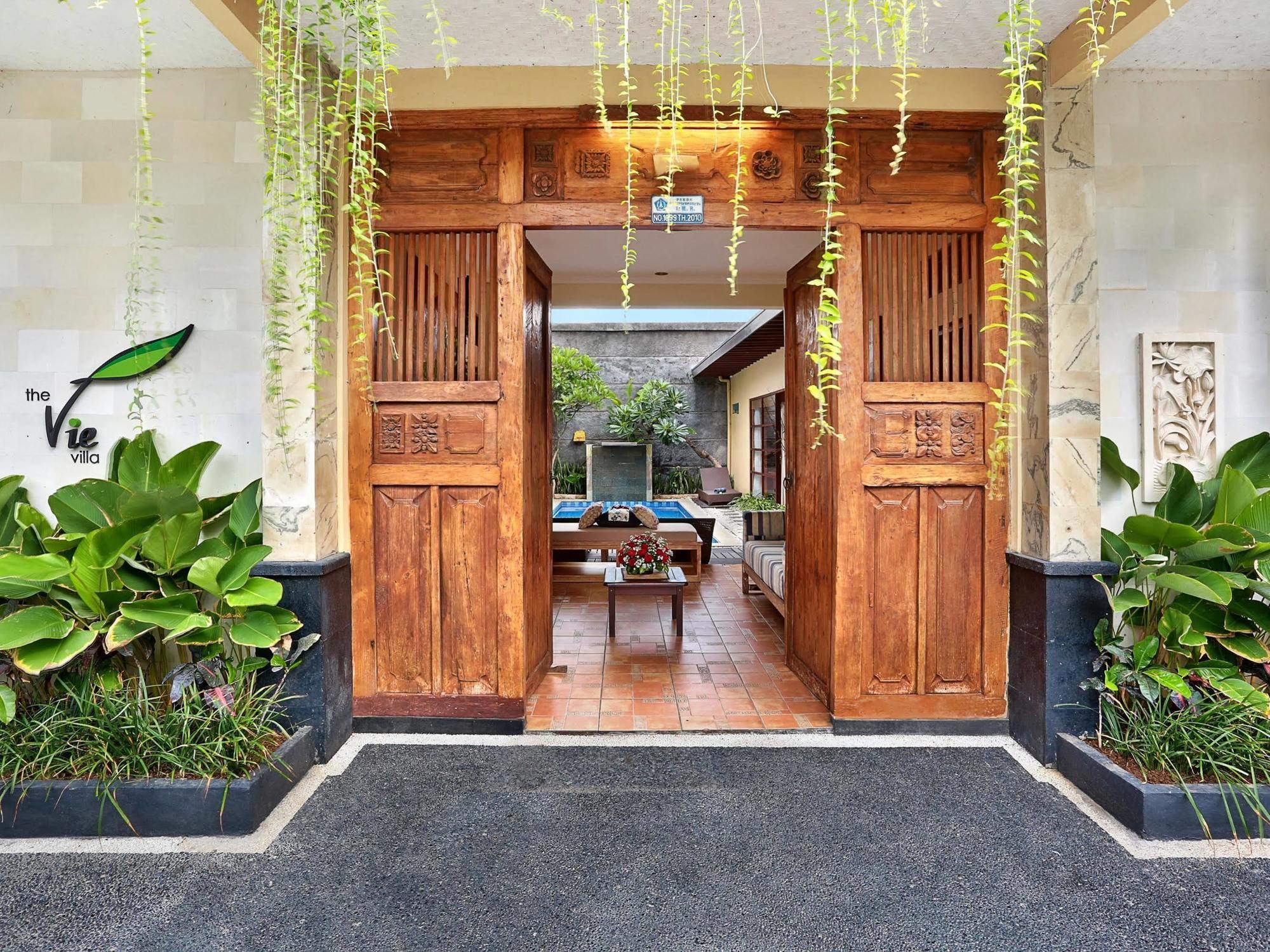 The Vie Villa Legian Buitenkant foto